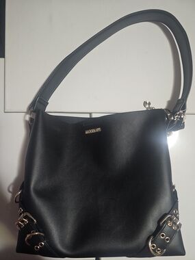 MADDEN NYC- NWT  Shoulder Bag